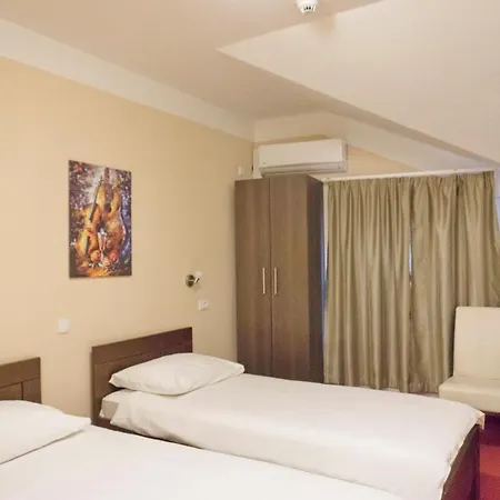 公寓 I Hotelske Sobe 