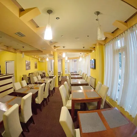 I Hotelske Sobe 